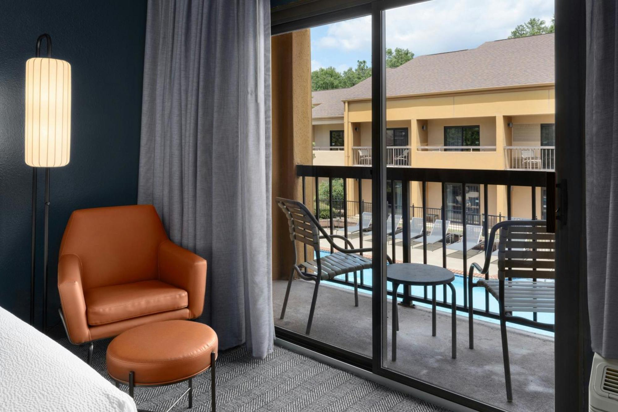 Courtyard Birmingham Hoover Luaran gambar